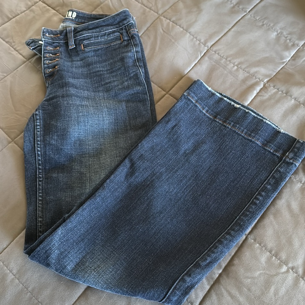 Idyllwind Blue Boyfriend Jeans with classic wide leg - Picture 2 of 5